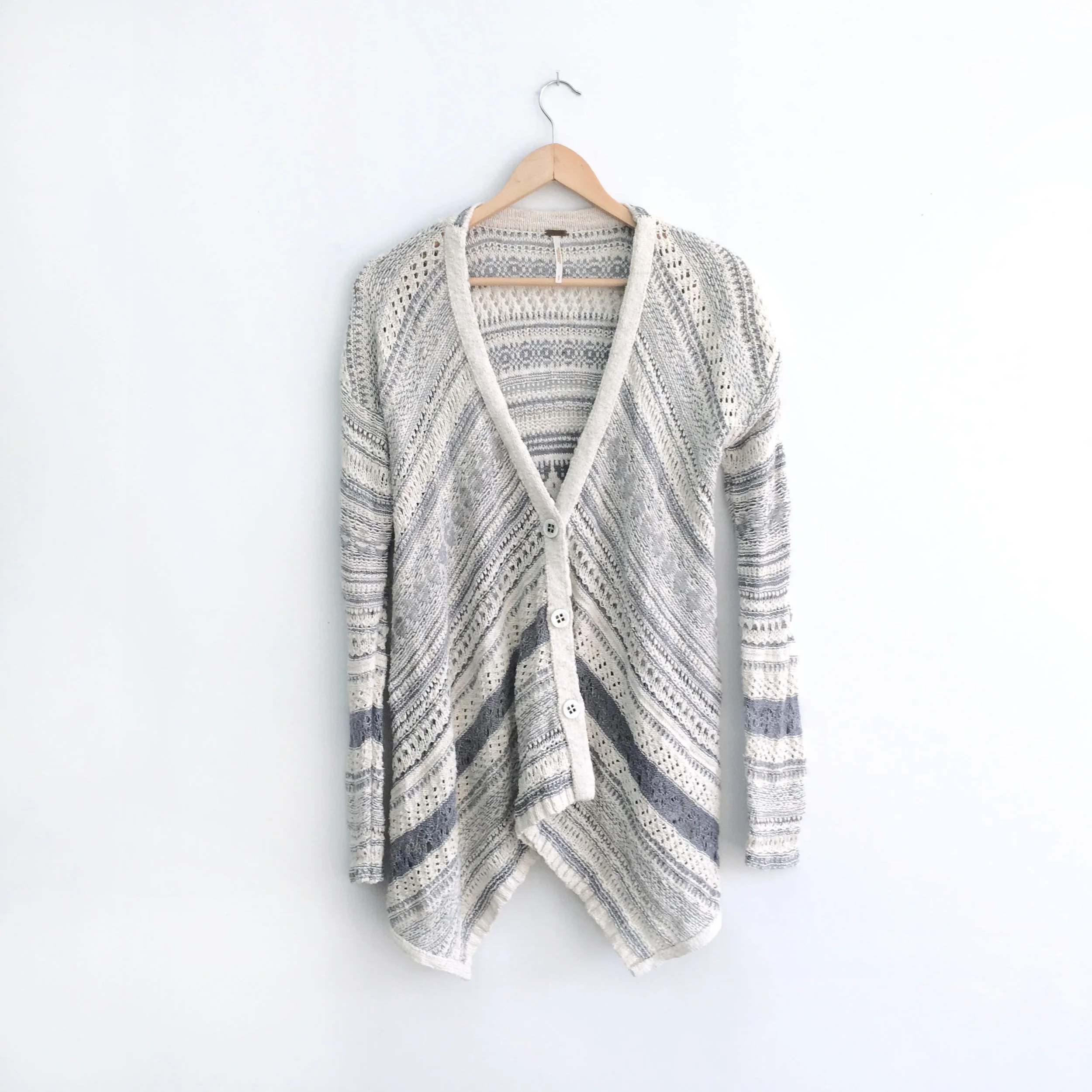 free ppl shark bite cardi 1.jpg