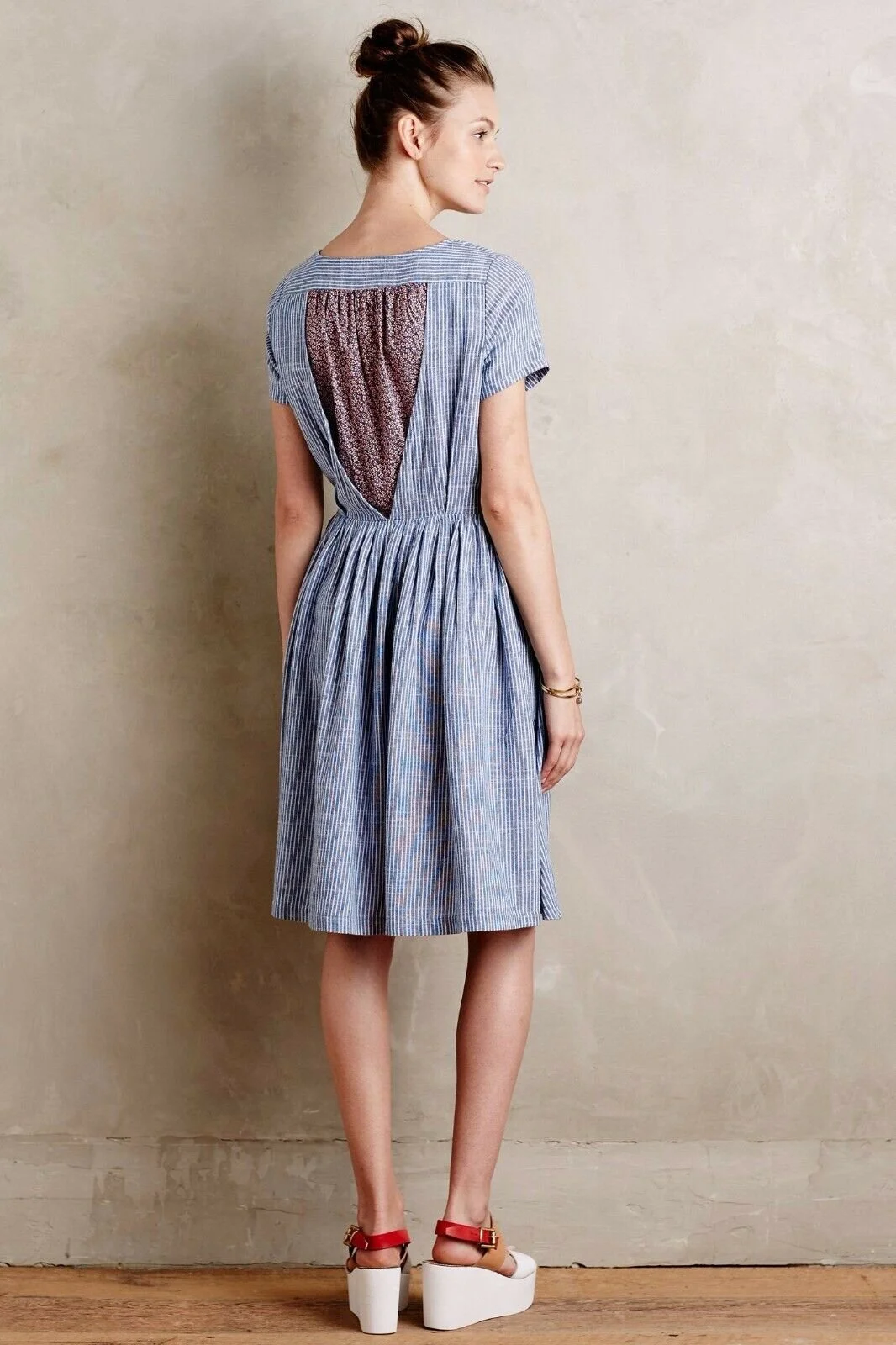 isabella sinclair dress 6.jpg