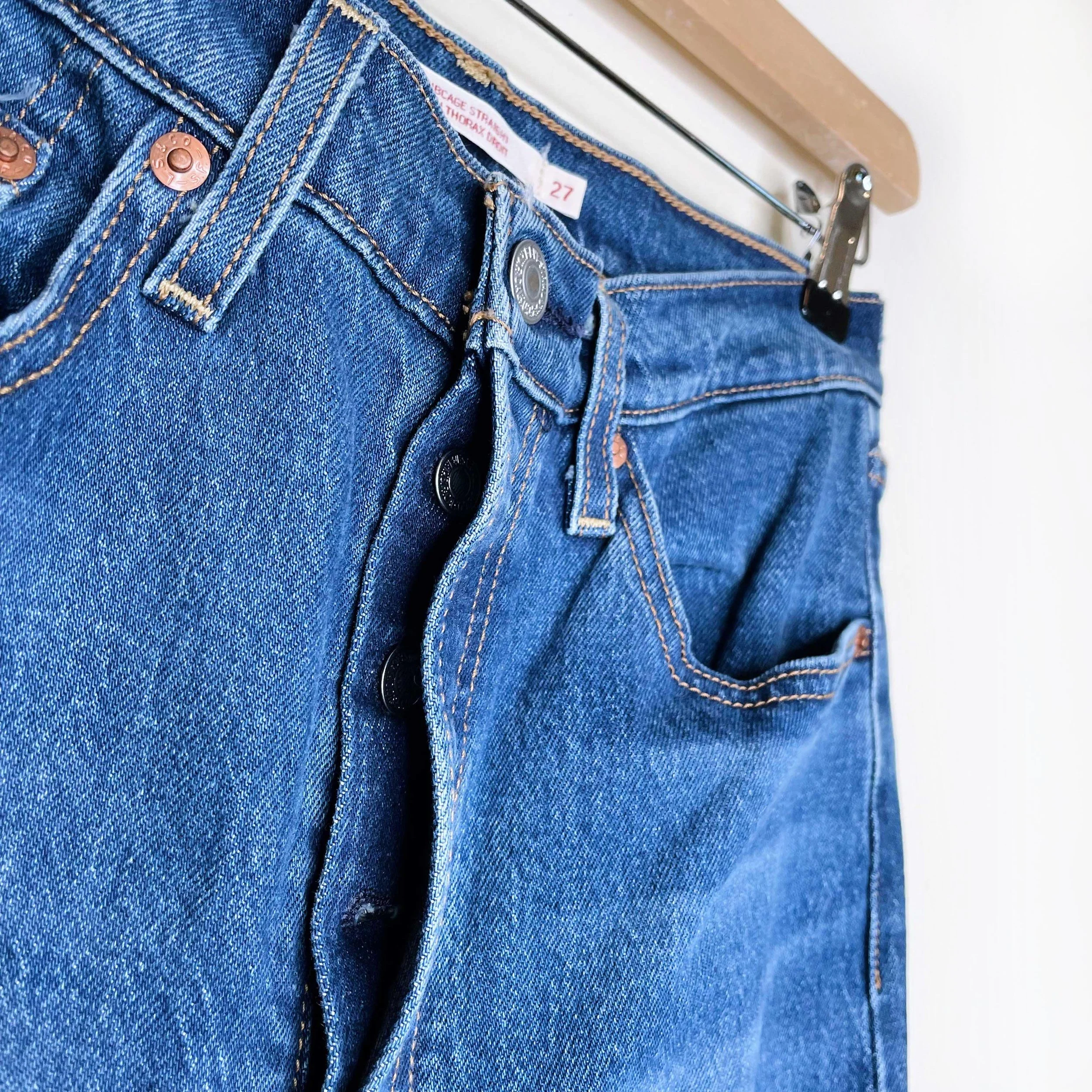 aritzia ribcage straight jeans 