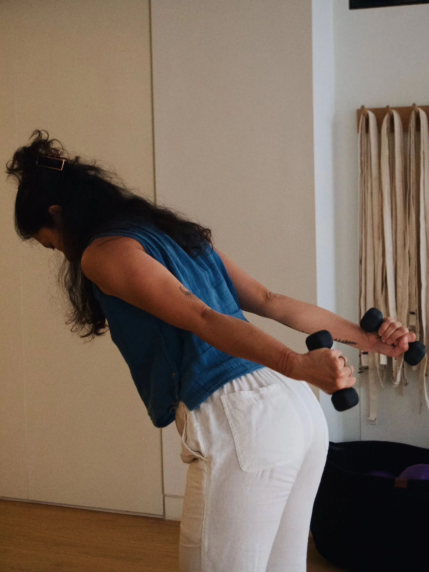 Start and finish your week strong with Barre Burn at Yoganand Block! 💪
Join @lucyaliceyoga on
🔥 Mondays at 12:30pm
🔥 Fridays at 8am
A fiery flow to sculpt, sweat, and energise your whole body! 
#barrebristol
#bristolbarre