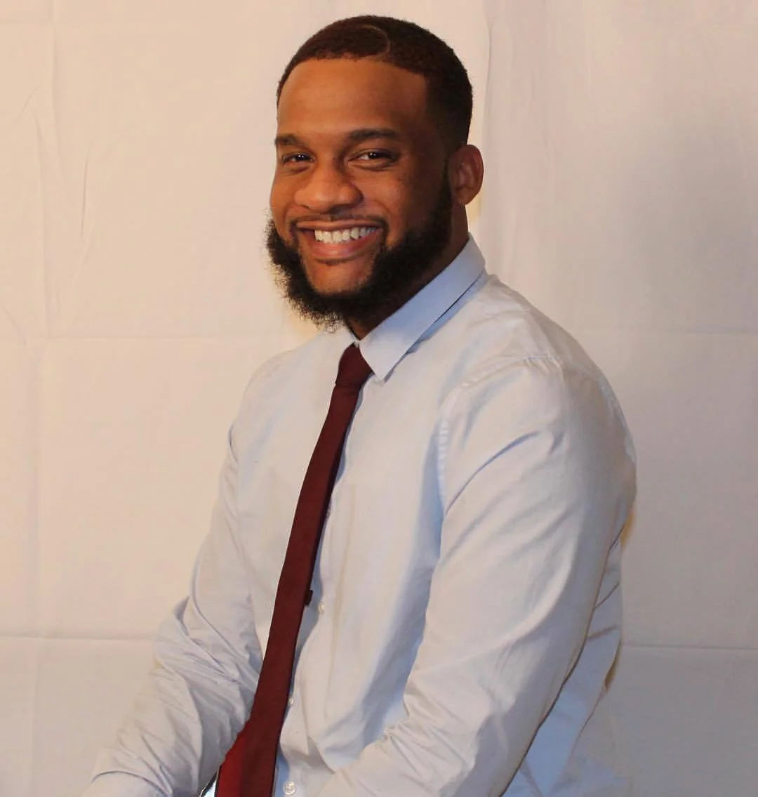 Mario Gray Headshot.jpg