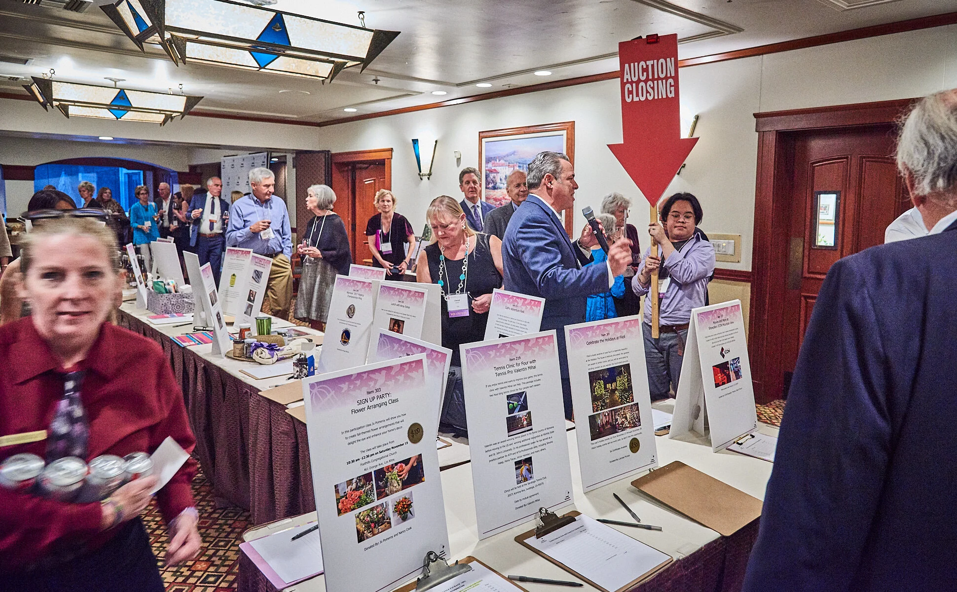 WomenSV_GildedCage2019_CCassell_CRC7345.jpg