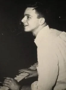 Young SS at piano.jpg