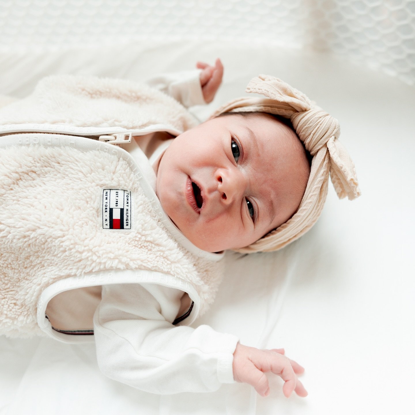 Mona.

#newborn #canon #cnphotography #canonbelgium #canonphotographer #liedekerke #babygirl #familiereportage #oneweek #newbornphotography #canon #canonr5