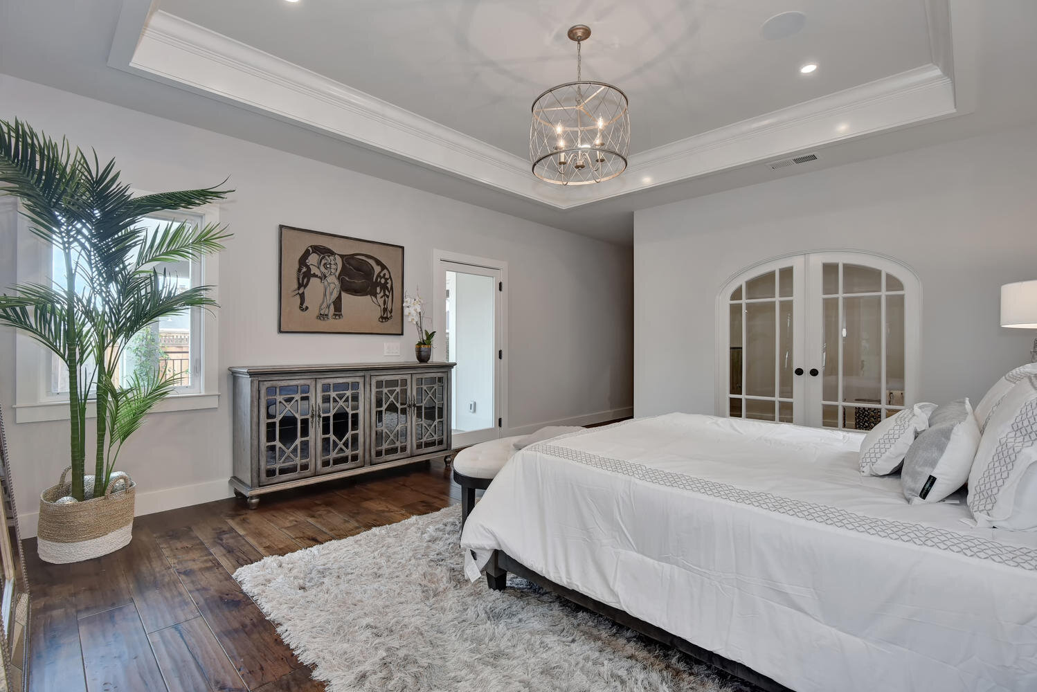 1079 Fairview Ave Willow Glen-large-020-27-Master Bedroom View-1499x1000-72dpi.jpg