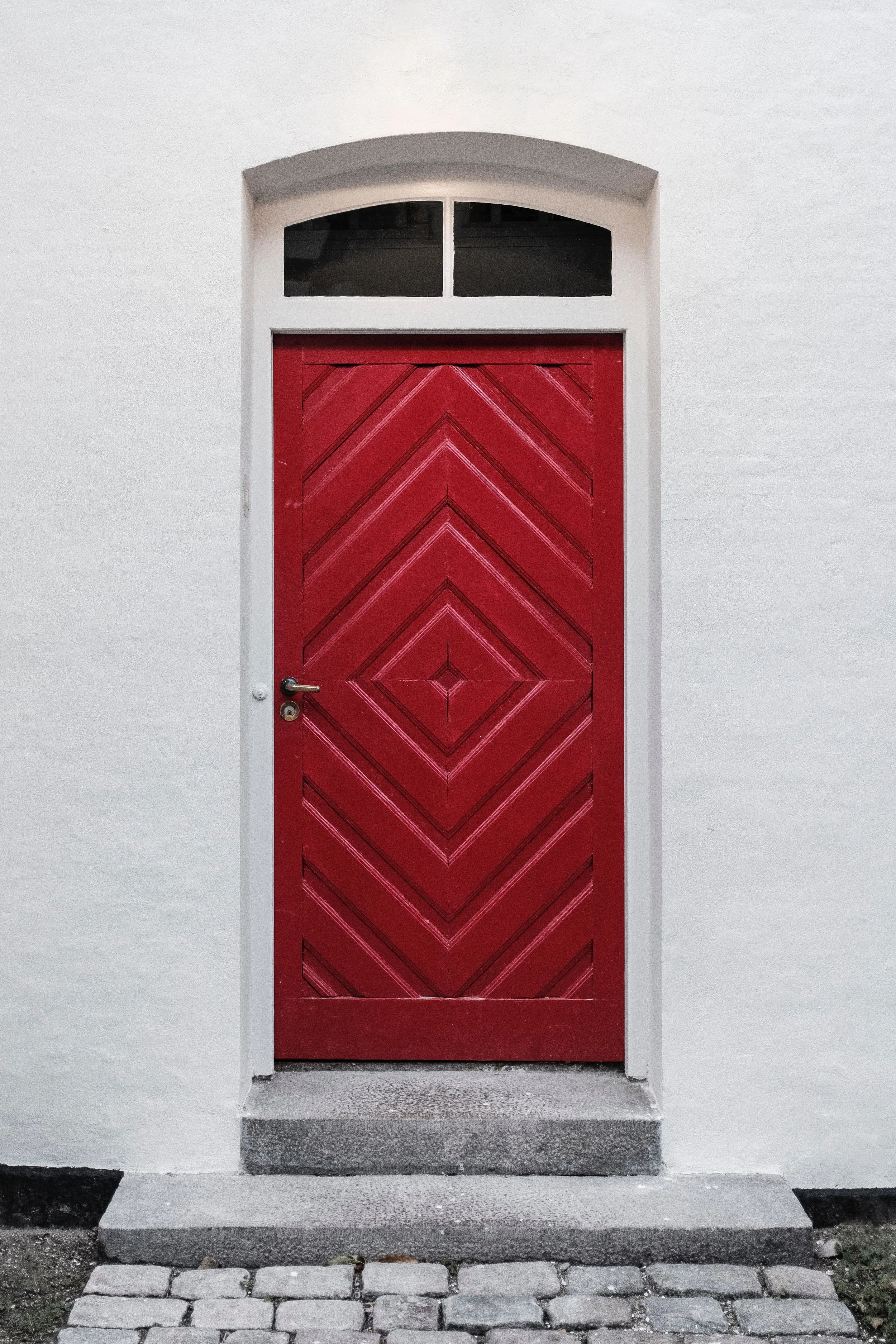 lasse-moller-ej4PhK8zVqY-unsplash.jpg