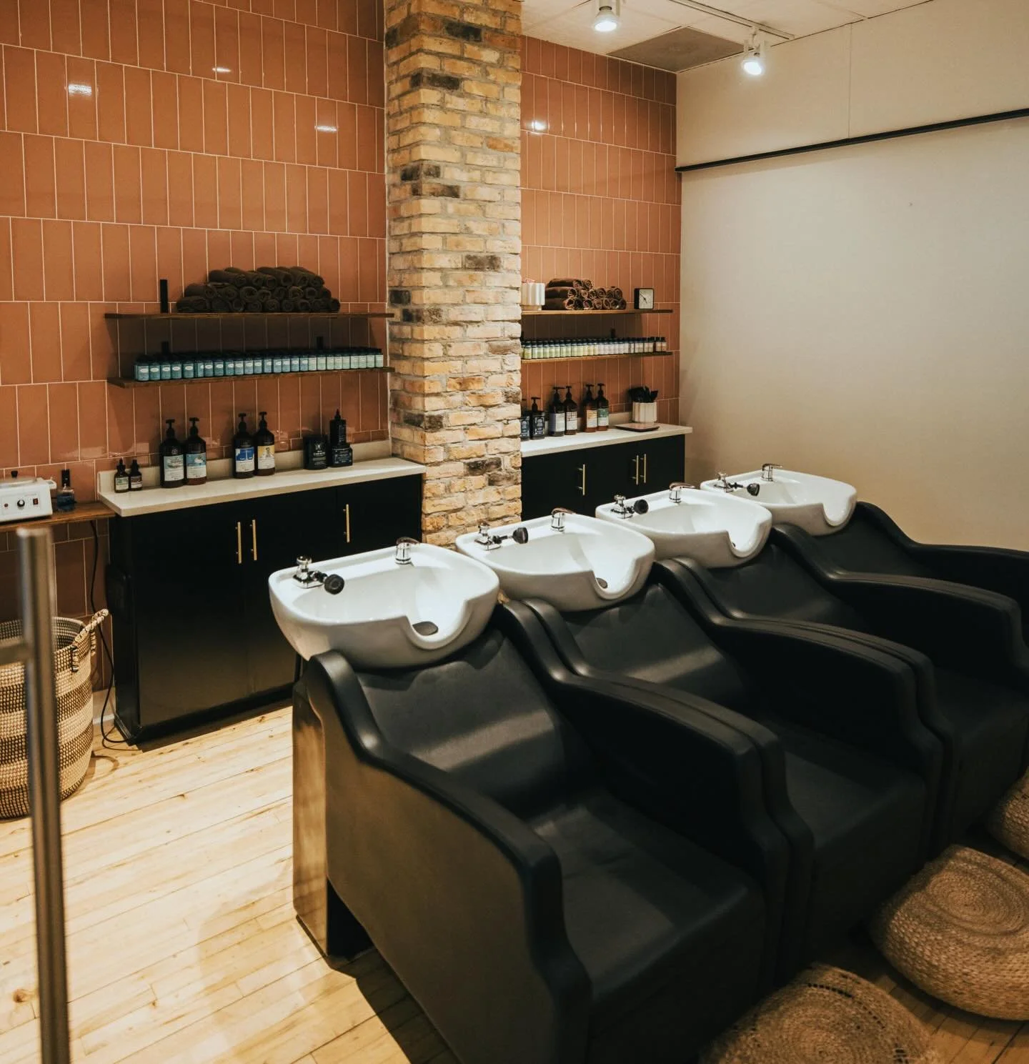 Let us pamper you 💁🏼&zwj;♀️