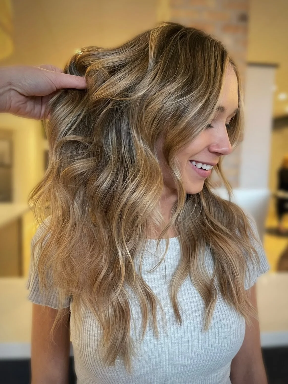 Take a look at what a fresh row of extensions &amp; highlights can do 🤩