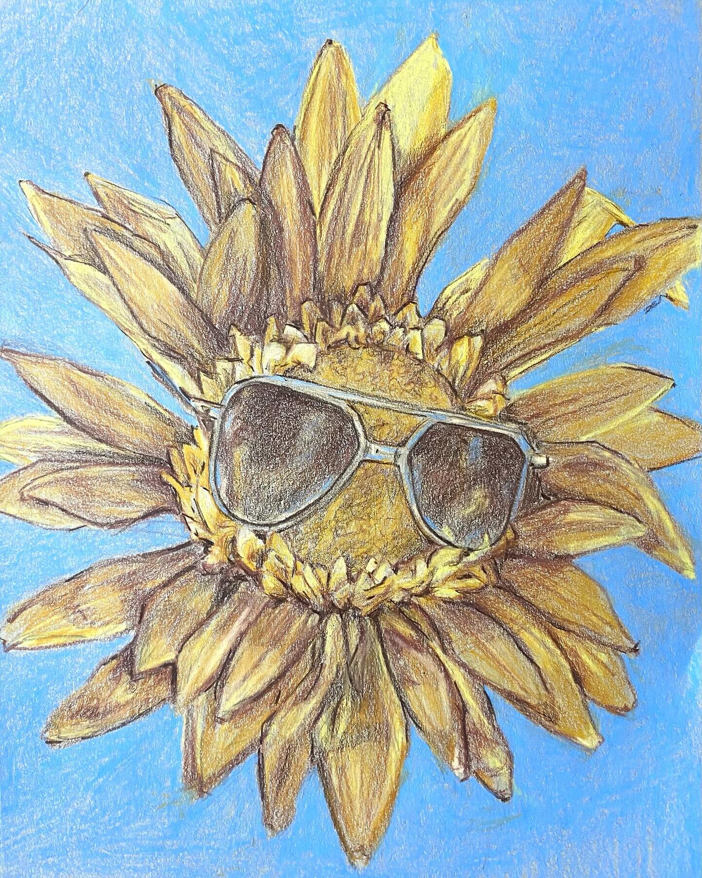 Still life at @rac.ypsi 
Finished at home
Prismacolor pencils on Strathmore grey toned paper
#sunflower #sunshine #sunshinesketchbook #yfac