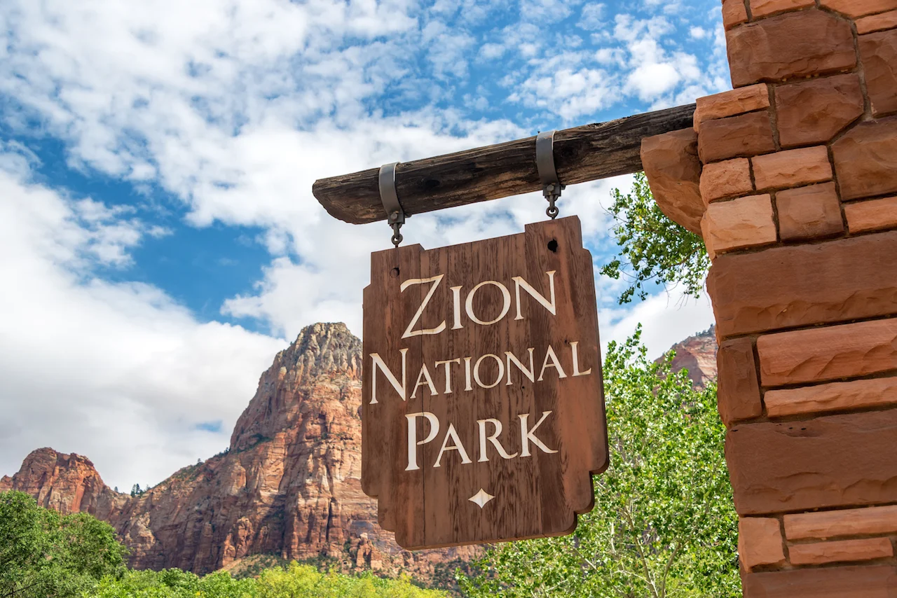 bigstock-Zion-National-Park-Entrance-Si-155204498.jpg