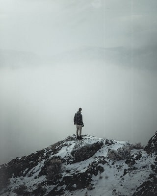 man on mountain-min-min.jpg