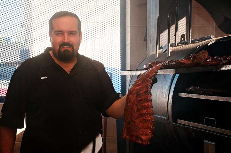 tin-roof-bbq-brek-smoker.jpg