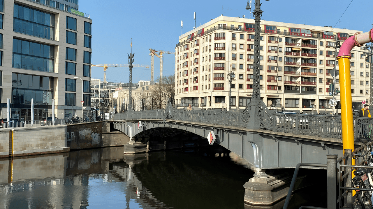Weidendammer Bridge, where the Führerbunker breakout collapsed under Soviet fire on May 1, 1945