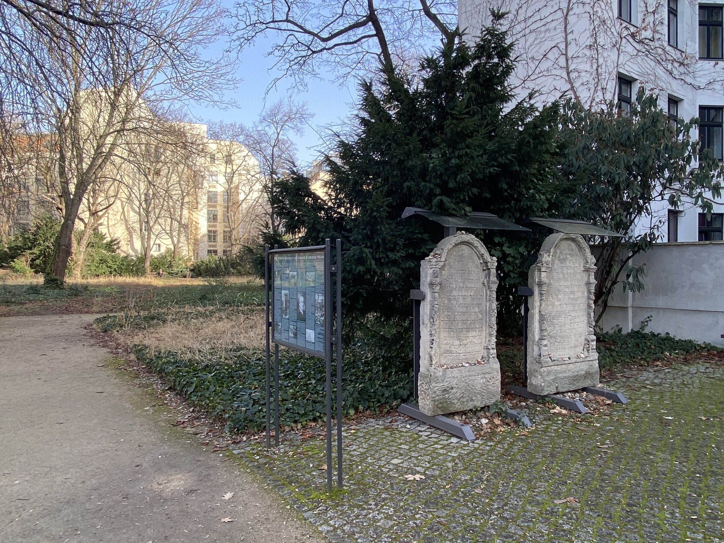 Berlin’s Oldest Jewish Cemetery