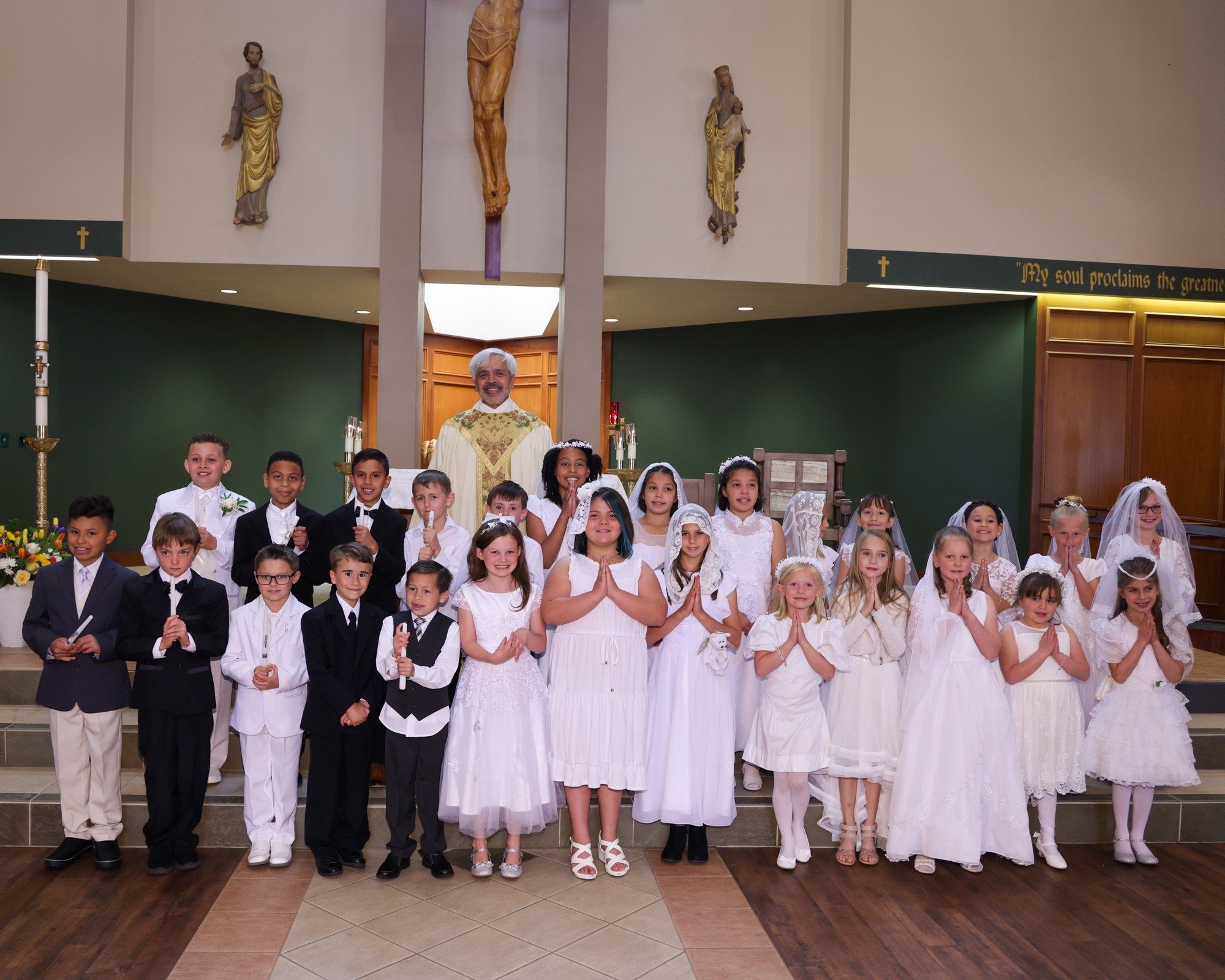 first communion 2022 2.jpg