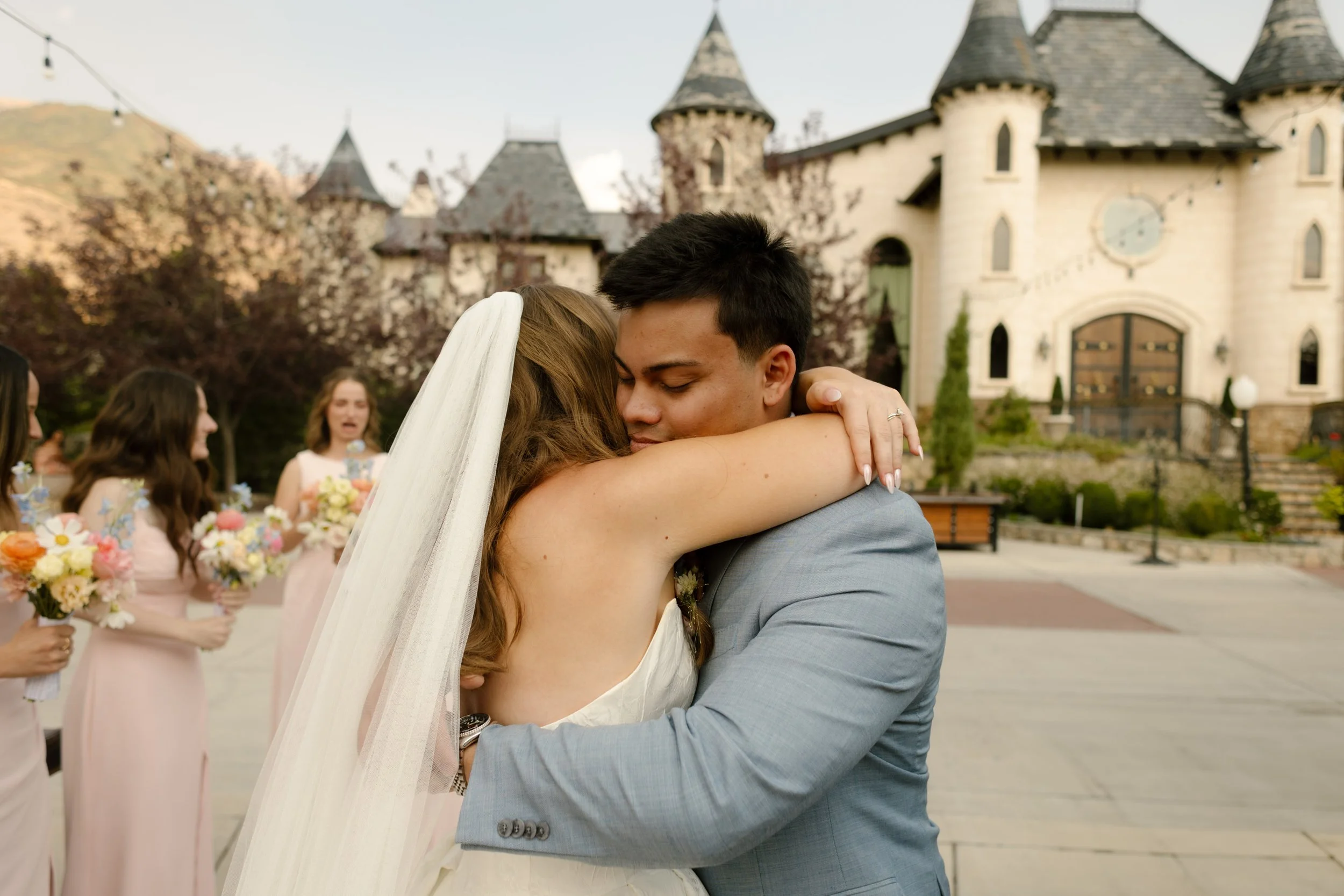 A Complete Guide to Getting Married at Wadley Farms: A Romantic Utah Wedding Venue