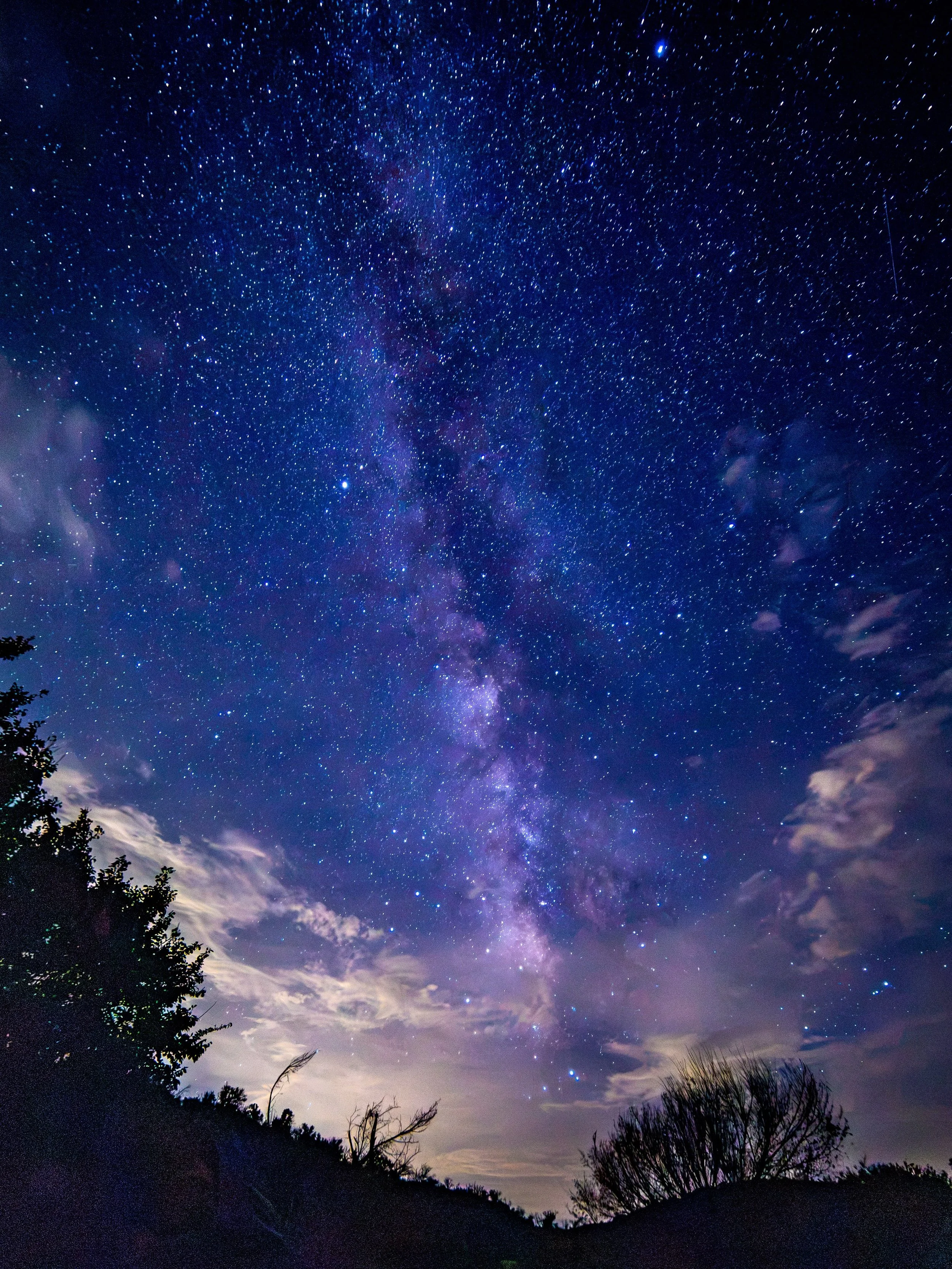 A late-summer escape to a new destination, Colorado Bend State Park, whose deep-dark skies did not disappoint.
#milkyway #nightskyphotography #texasphotographer #camplife