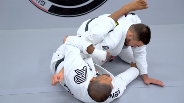 Using the Overhook for Submission Sequence