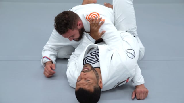 Submissions - Using the Overhook