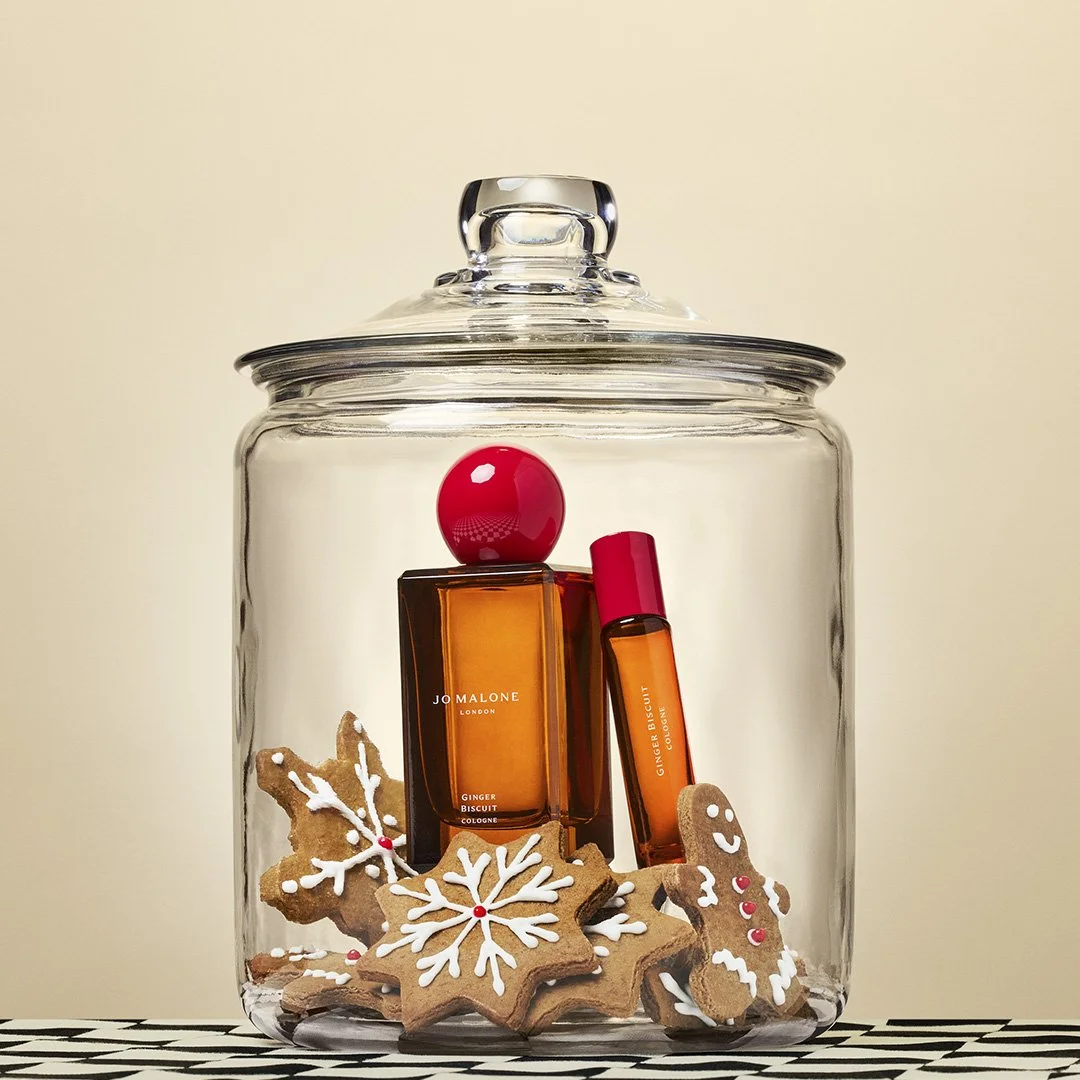 FY26_JML_Holiday_GingerBiscuit_CookieJar100ml10ml_1x1_static.jpg