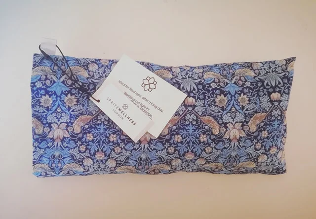Eye-pillow-strawberry-theif-blue.jpg