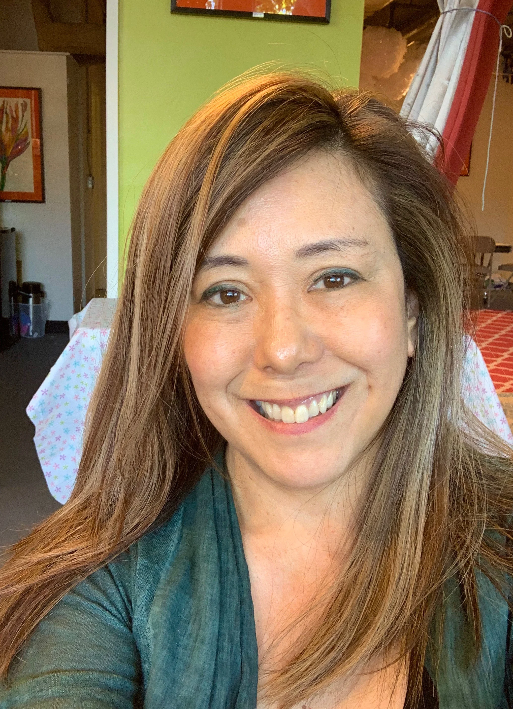Lesli (Lee) Takasugi, director of Little Hands Art Centre