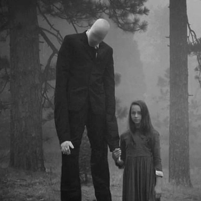 05-slender-man.w700.h700.jpg