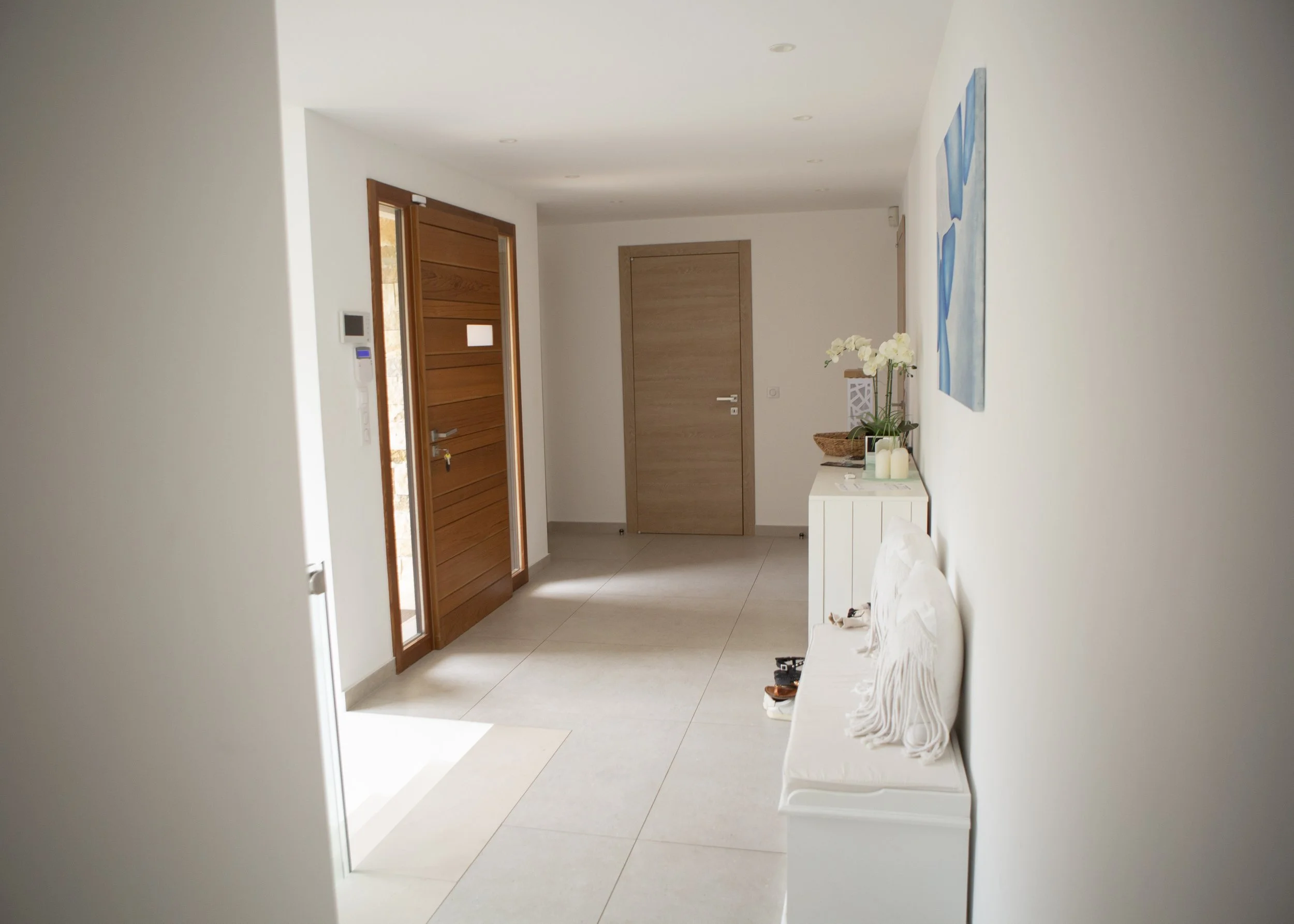 Hallway.jpg