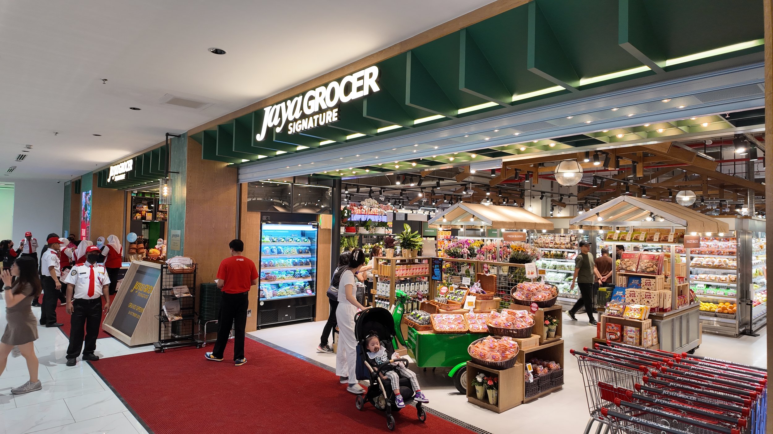 Exploring the Brand New KLGCC Mall: Stores, Restaurants &amp; Opening Highlights