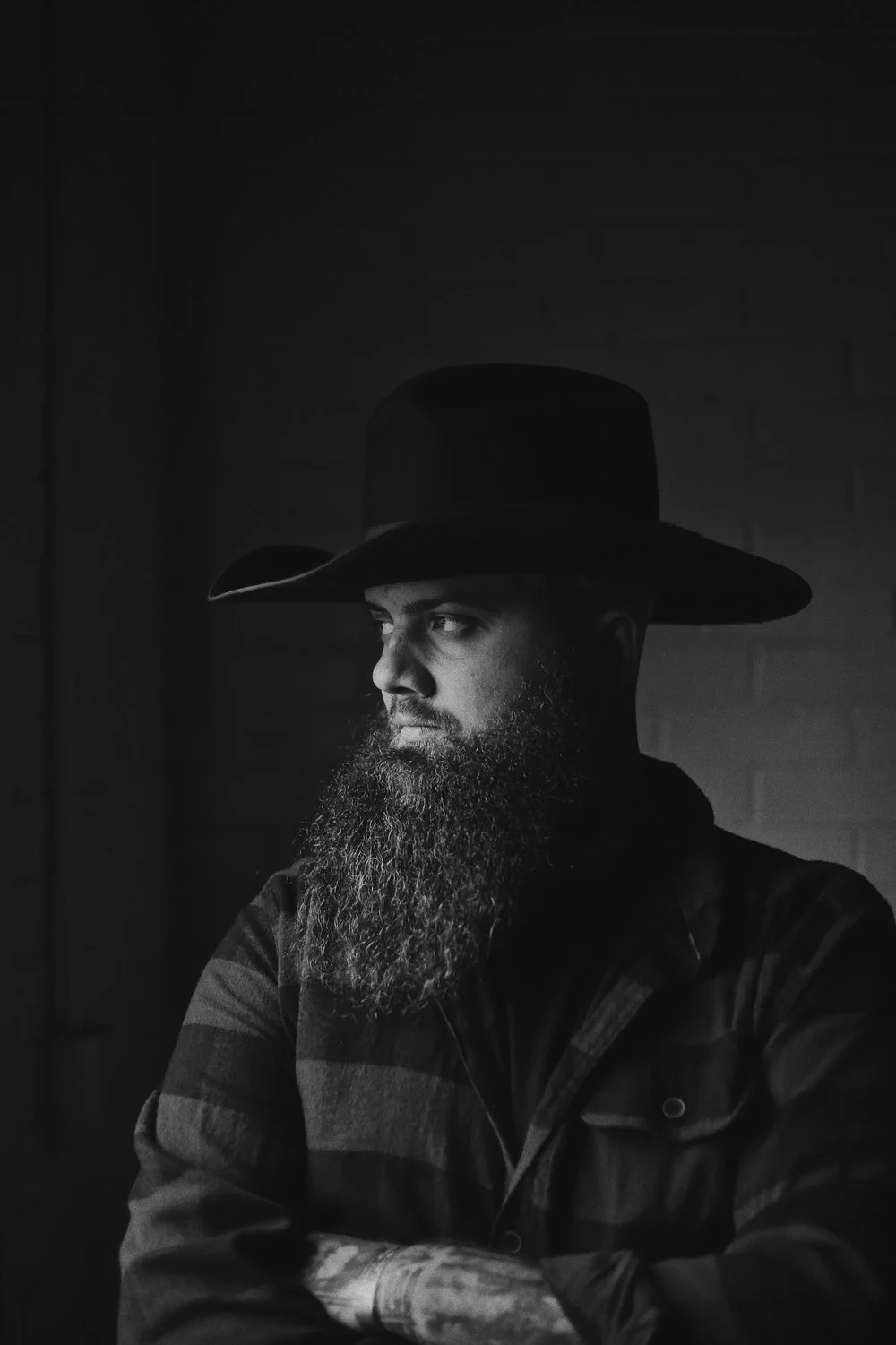 Premiere | Justin Clyde Williams: Empty Rooms