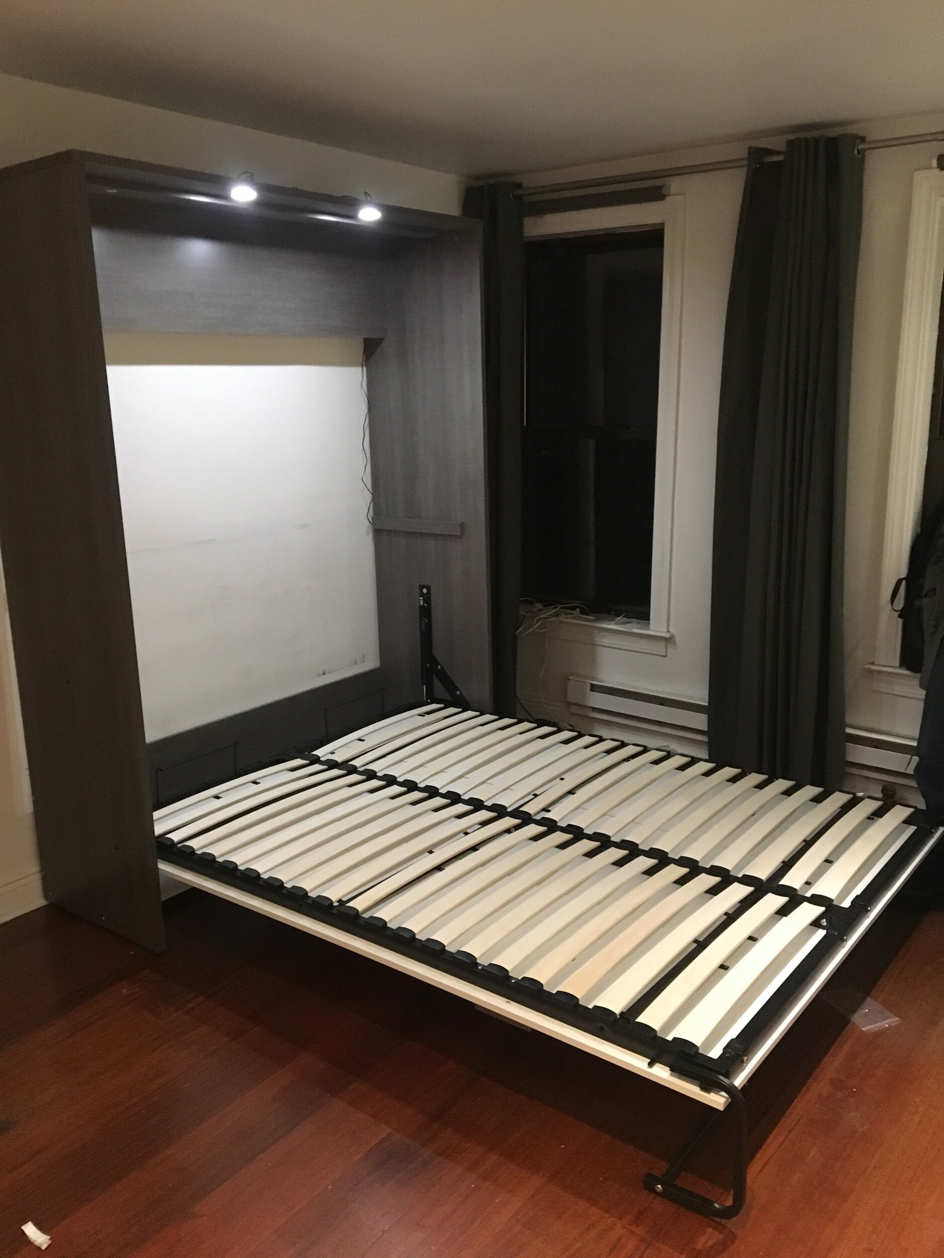 Murphy Bed Mounted