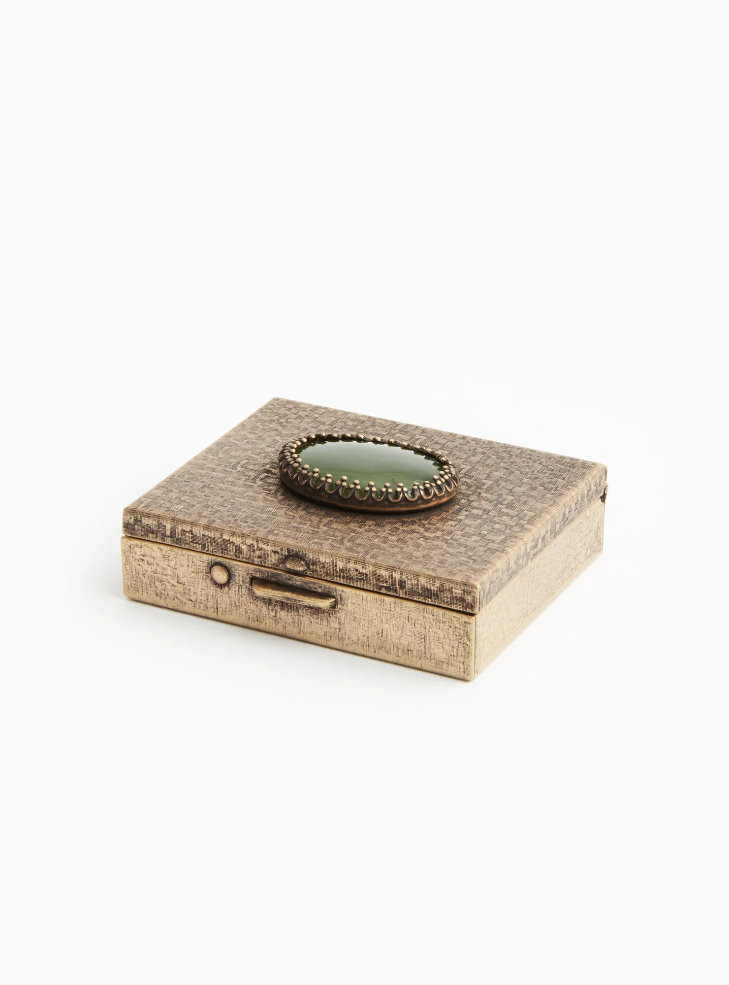 Jade_Pill_02_049.jpg