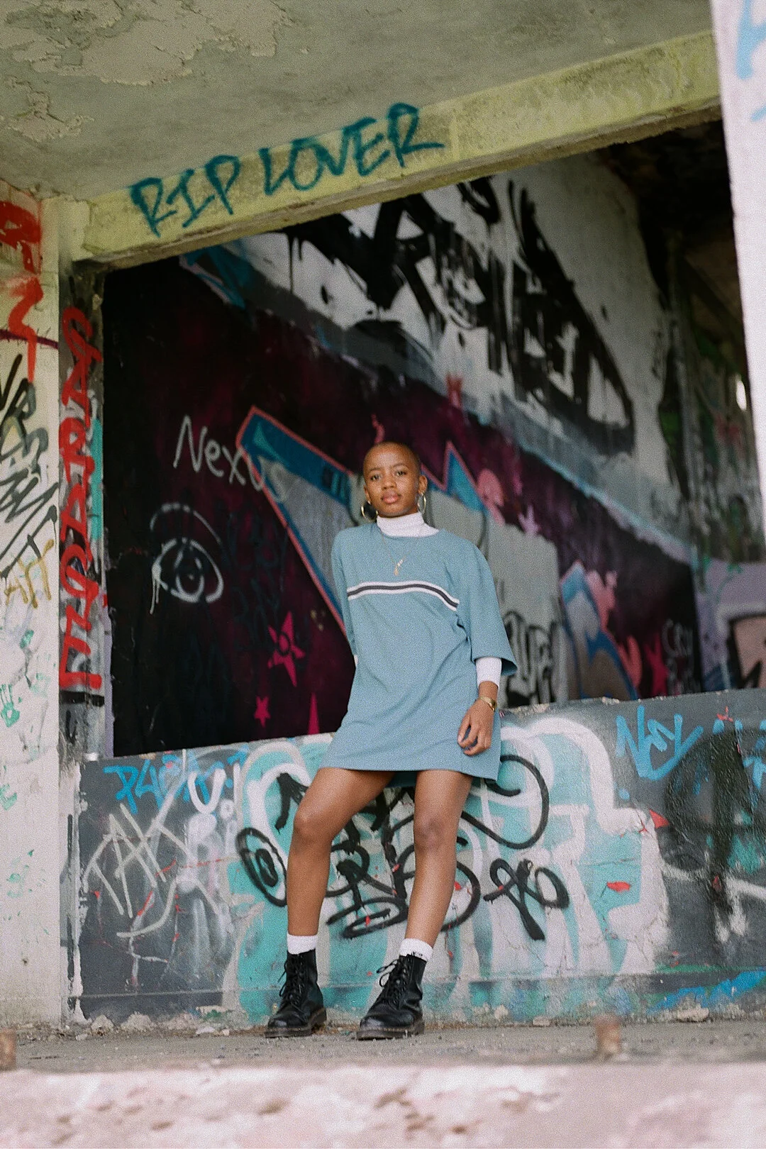 Teoni | 120MM Medium Format