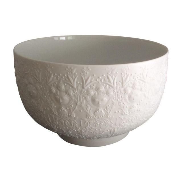 d30a1067203d4453bece86dd255ec733--porcelain-bowls.jpg