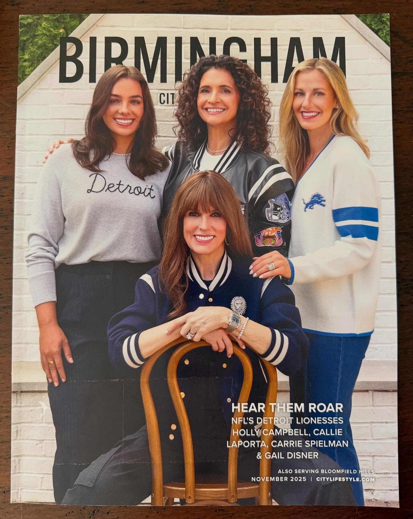 It was a joy styling @rachelleith my talented friend and co-owner of the award winning @luxehomesdesignbuild for the LUXE Homes Design + Build editorial feature in the November issue of @birminghamcitylifestyle ✨🫶🏻