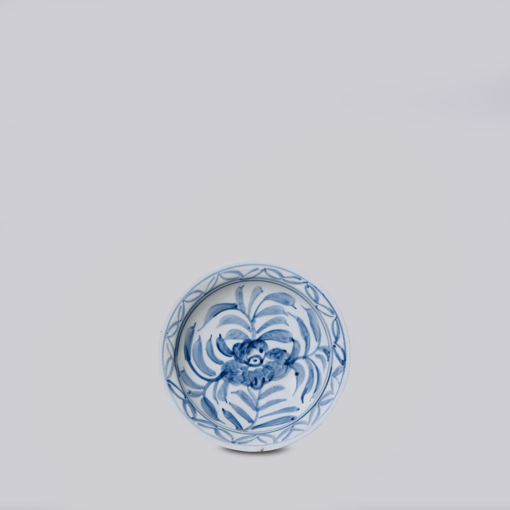 SMALL FLORAL PORCELAIN DISH (C257)