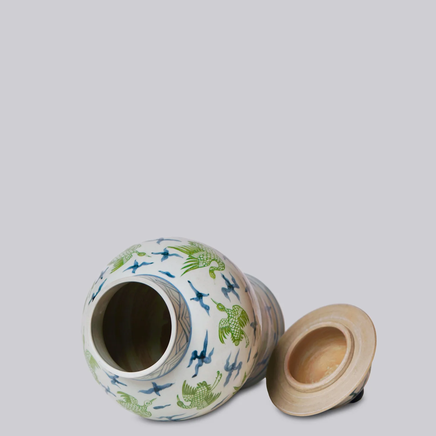 CRANE AND CLOUDS GREEN AND BLUE PORCELAIN TEMPLE JAR (C616