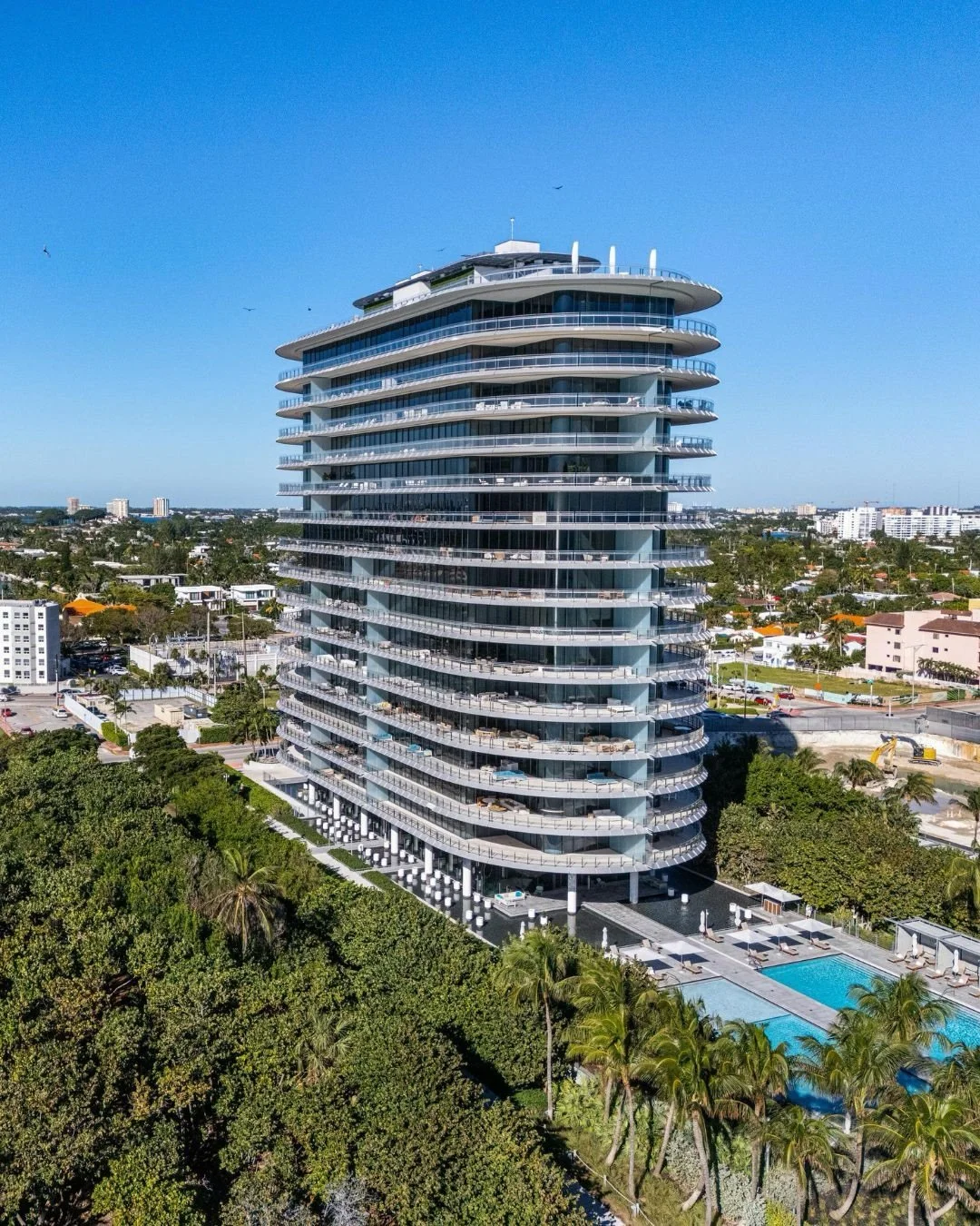What can $5,750,000 get you in Miami Beach? A residence where architecture, privacy, and sweeping waterfront views come together at one of the city&rsquo;s most distinguished addresses: Eighty Seven Park.

8701 Collins Ave, Unit 804, Miami Beach, FL
