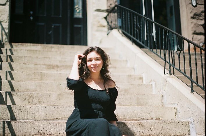 Always a pleasure to shoot with people you love. 

Thanks for capturing these and making me feel beautiful as ever @taylorleigheblen @finelinesandfilm 

#filmphotograph #nycphotoshoot #singersofig