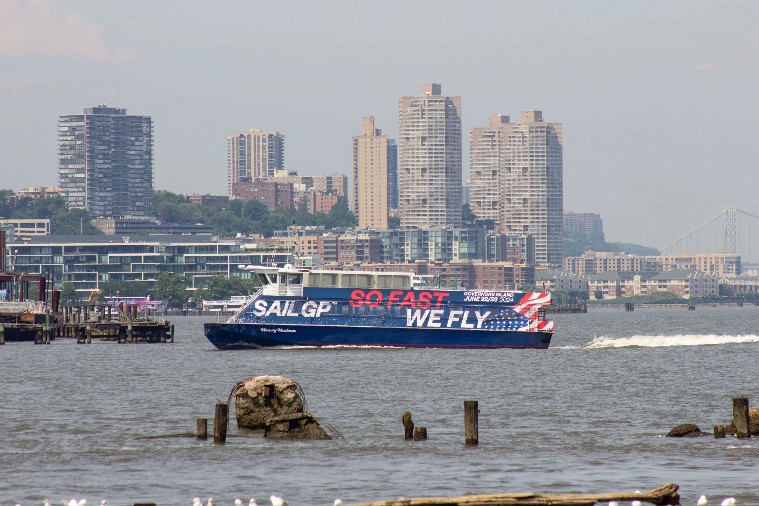 PIVOT_SailGP_NYWWFerryWrap_001.jpg