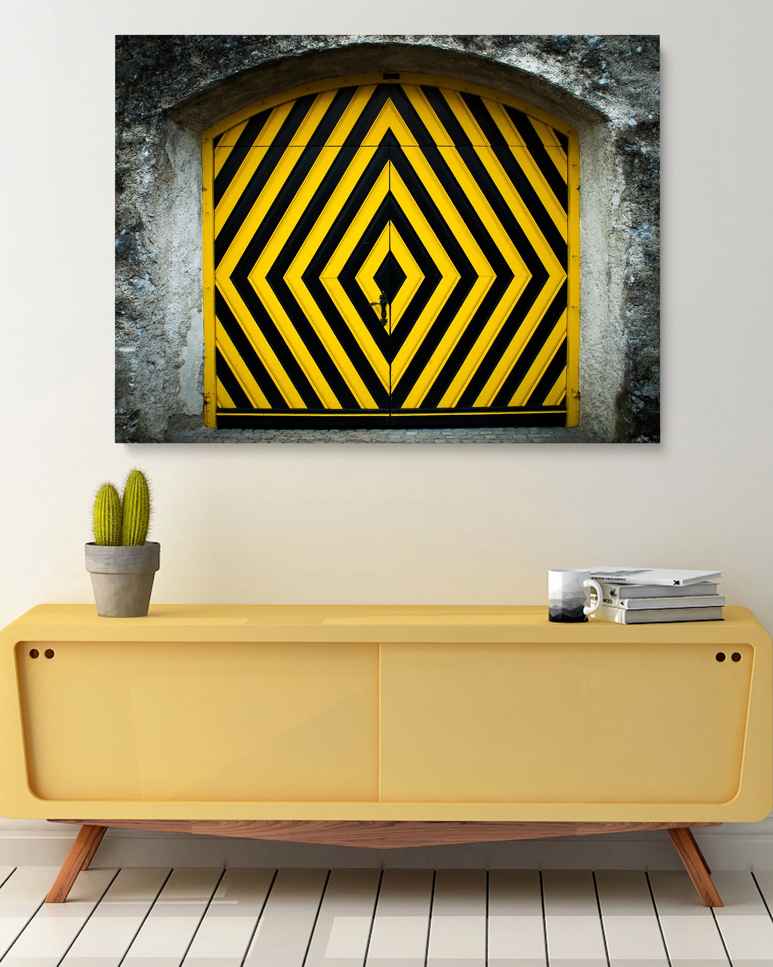 BEE-DOOR-B.jpg