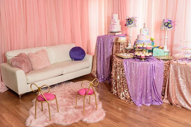 You must be 1 year old to sit in this VIP section. 😍
#GreatGrace2019
Photography: @crystal_artis 
Design&amp;Decor &amp; Florals: @uniqueroseevents @angelicaunique 
Rentals: @georgia_party_rentals 
The Cake with Butterflies: O&rsquo;how sweet
Cake w