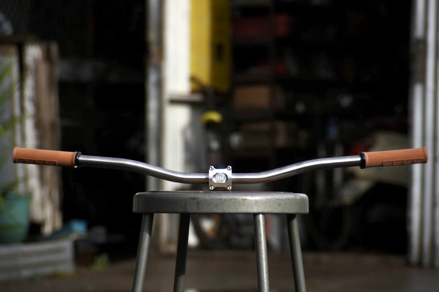 BTCHN' Ti Low Riser — BTCHN' Bikes