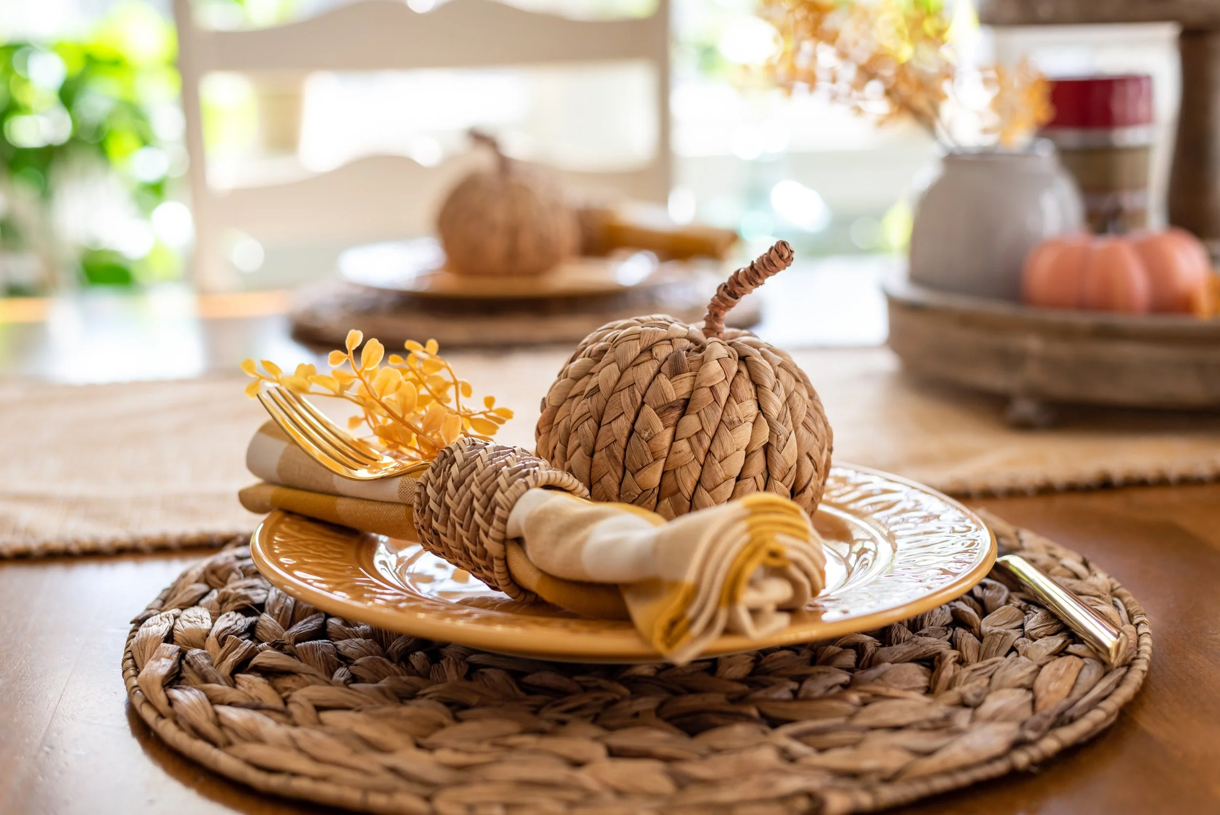 10 Holiday Gift Guide Ideas for the Home Decor Lover That Won't Disappoint