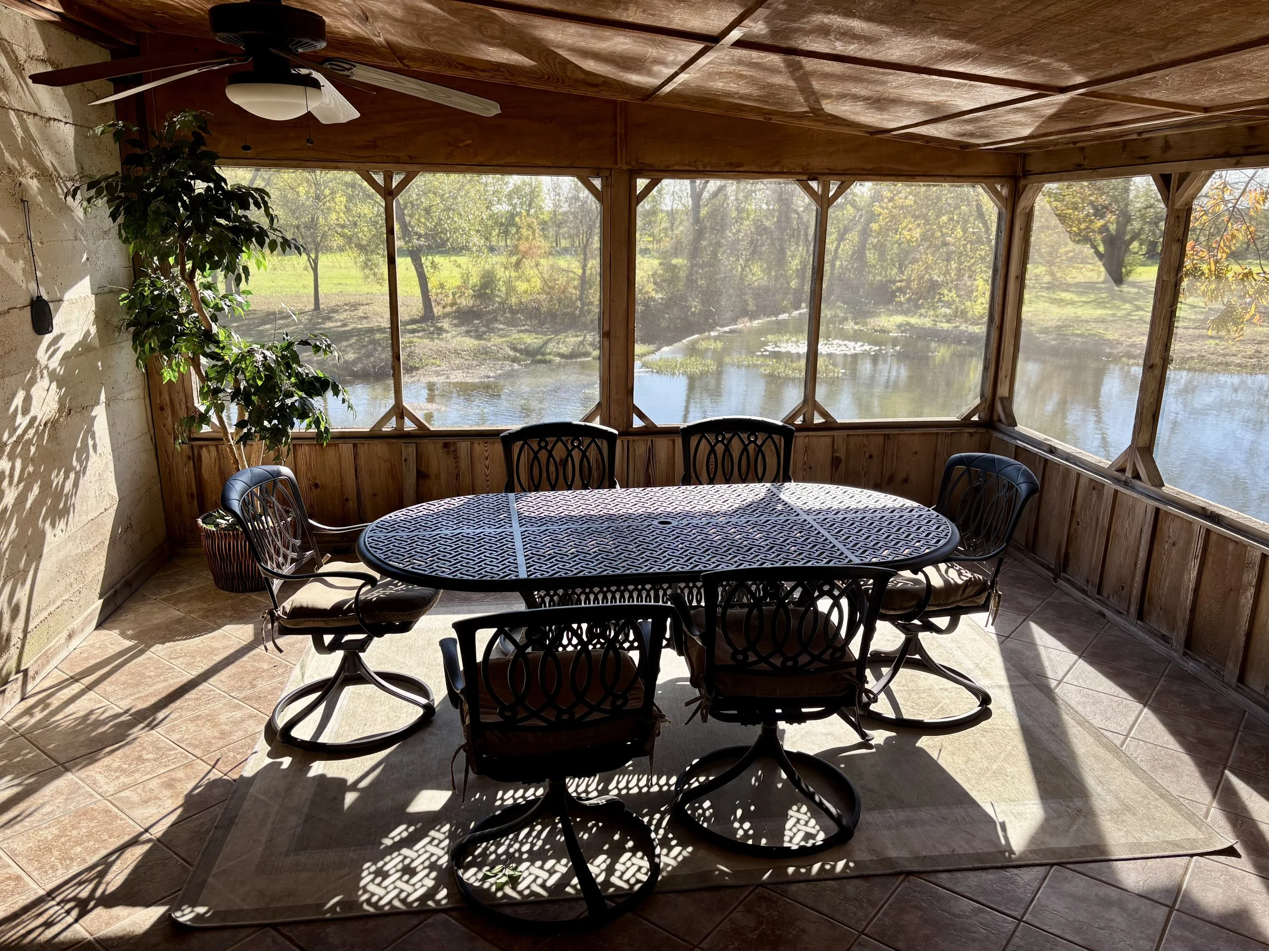 MH screened porch 2.jpeg