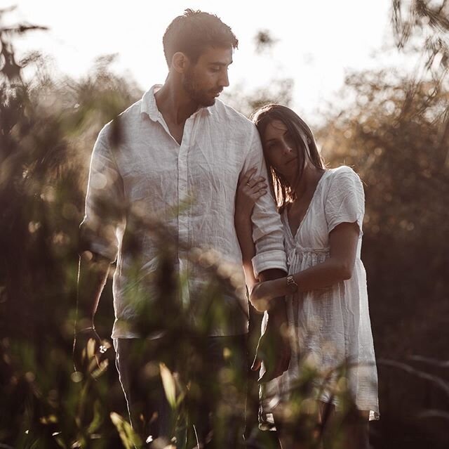 @maayanzamir &amp; @noamfiruz Engagement session #engagementphotos #weddingseason2020 #urbanbrides