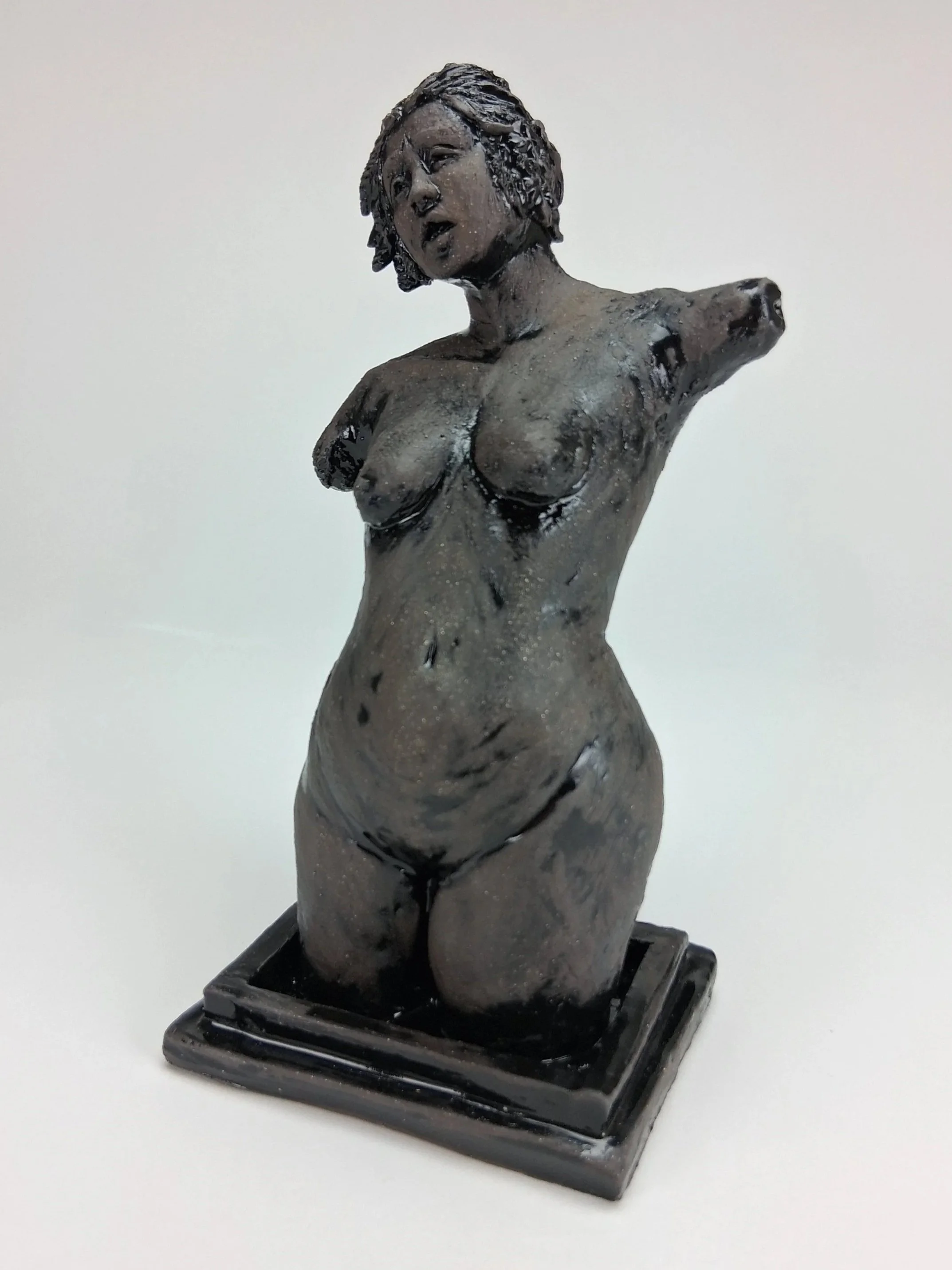ODonnellfigurestudyforCellar.jpg