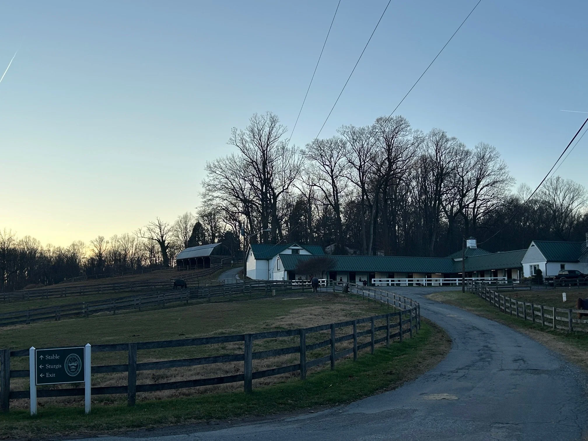 OS Barn with gravel drive.jpg
