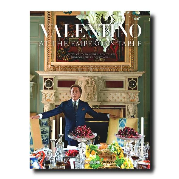 VALENTINO-AT-THE-EMPEROR_S-TABLE-A_600x600.jpg