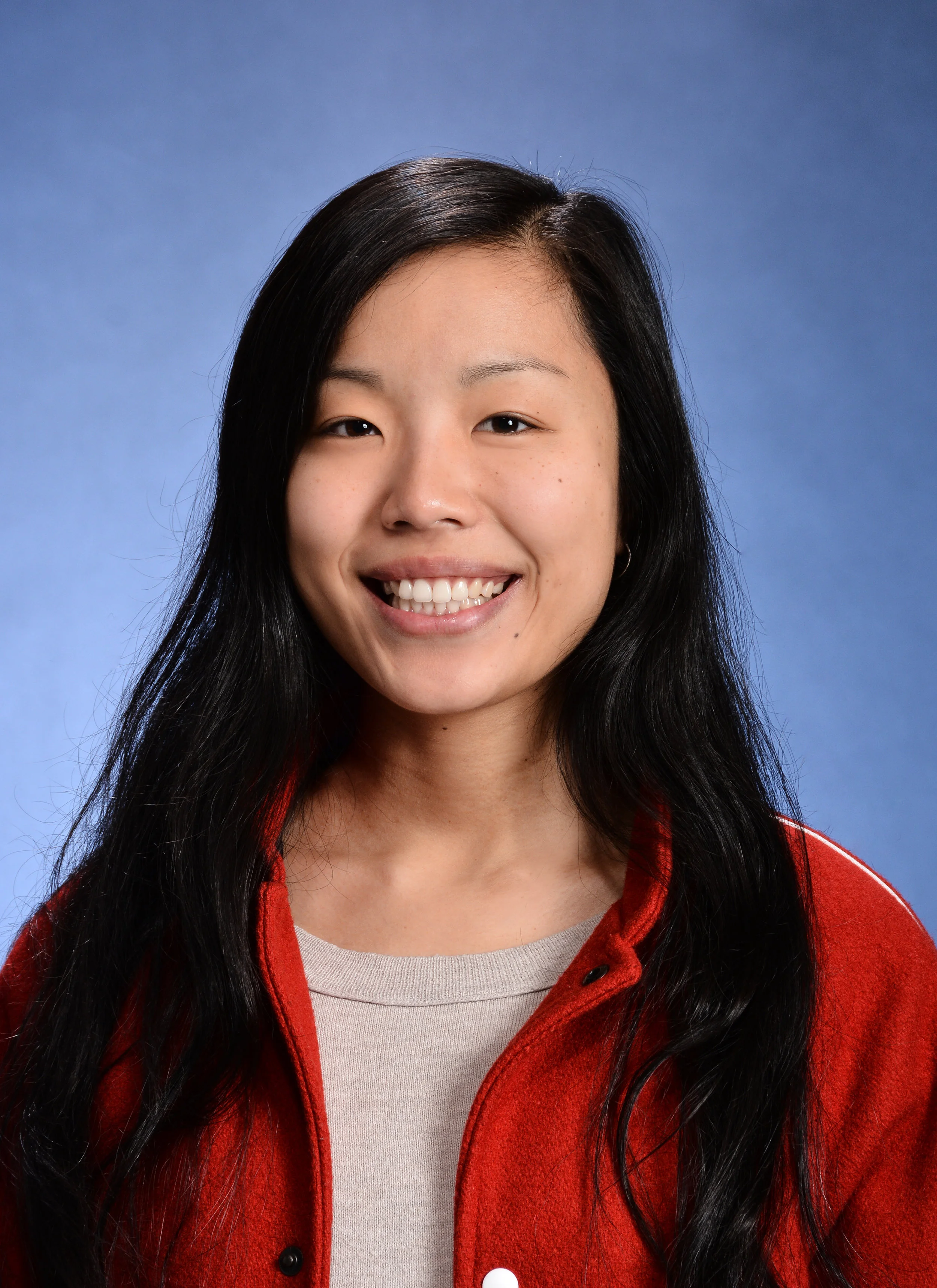 CR386432 DING, EMILY 2540 PASSPORT 2019.jpg